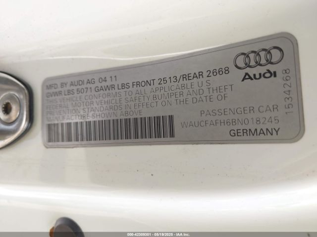 2011 AUDI A5 WAUCFAFH6BN018245 Photo 8