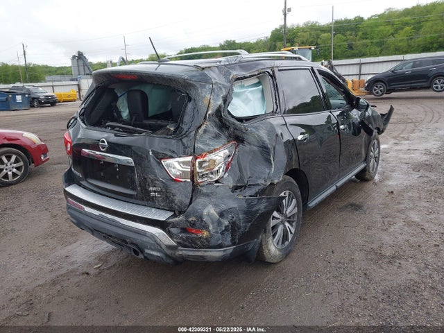 5N1DR2MMXHC675442 Nissan 2017