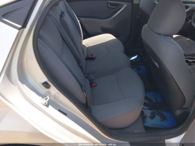5NPDH4AE0GH718348 Hyundai ELANTRA SE