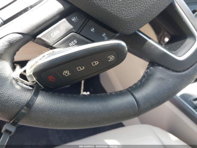 1FMCU0J96KUC34410 Ford Escape Titanium