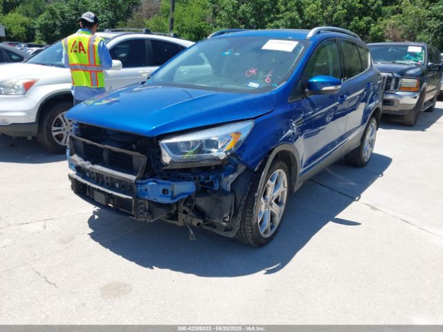1FMCU0J96KUC34410 Ford Escape Titanium