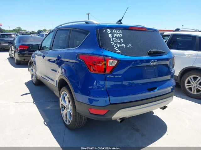 1FMCU0J96KUC34410 Ford Escape Titanium