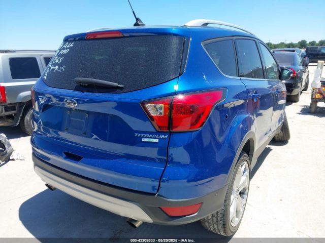 1FMCU0J96KUC34410 Ford Escape Titanium