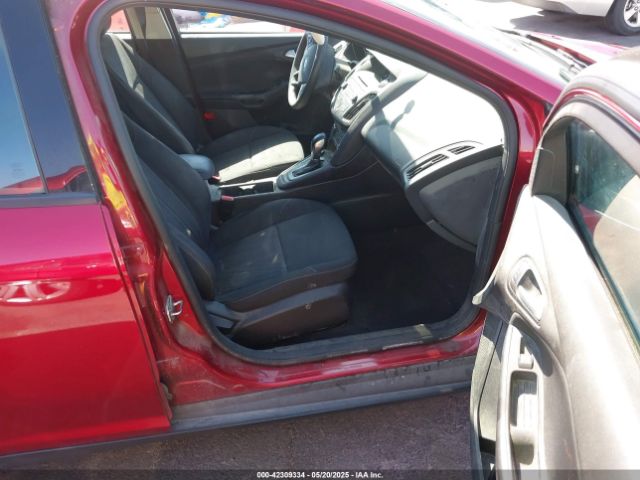 1FADP3K29HL299808 Ford FOCUS SE