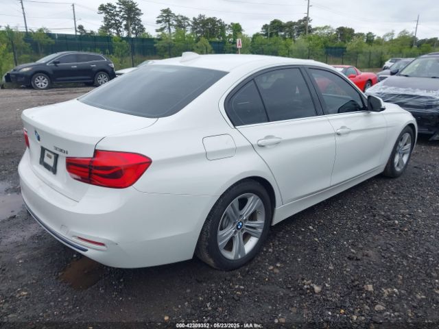 2018 BMW 330I WBA8D9C52JEM32318 Photo 3