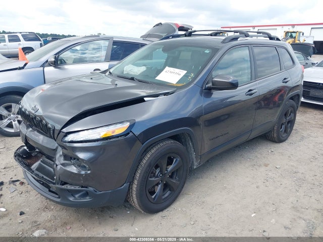 1C4PJMCS7GW162716 Jeep Cherokee Altitude