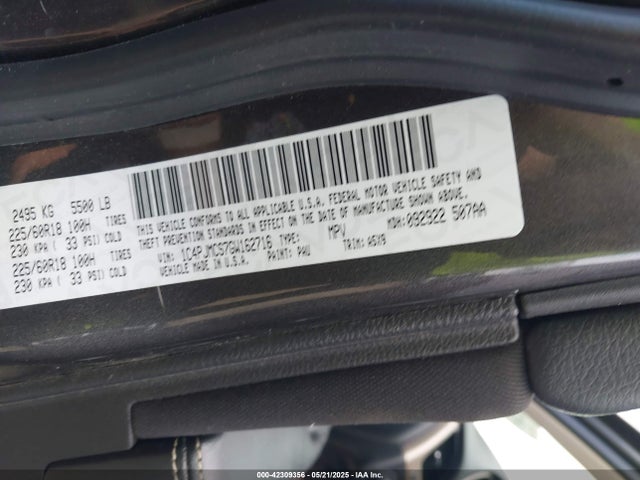 1C4PJMCS7GW162716 Jeep Cherokee Altitude