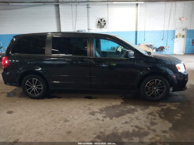 2C4RDGCG3GR107802 Dodge Grand Caravan Sxt