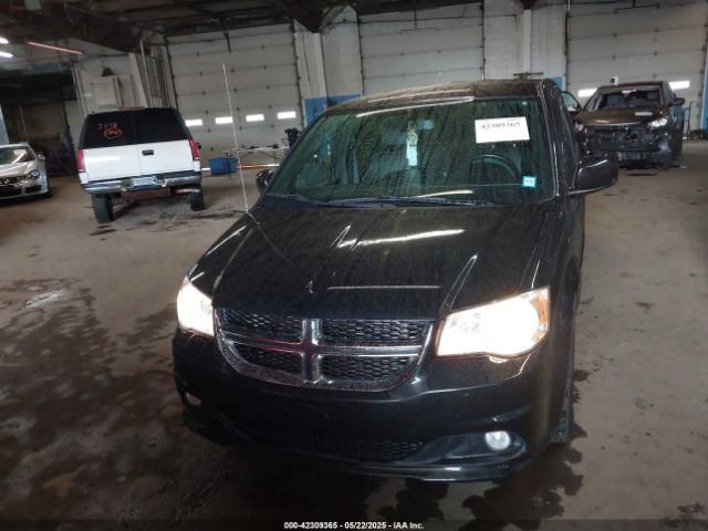 2C4RDGCG3GR107802 Dodge Grand Caravan Sxt