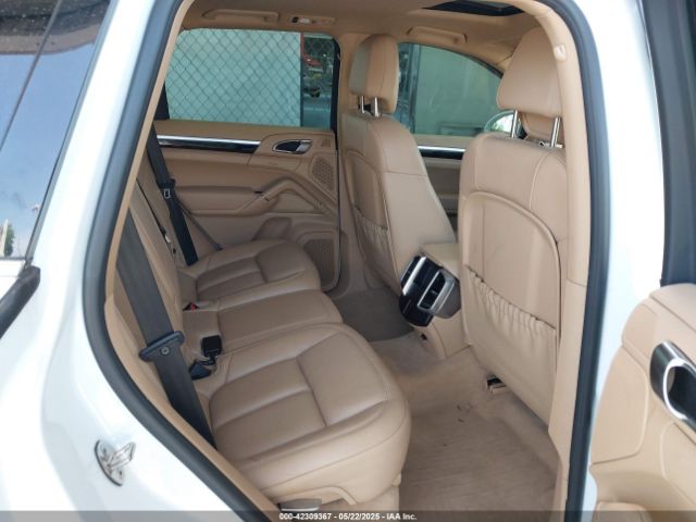 2016 PORSCHE CAYENNE WP1AA2A29GKA10570 Photo 7