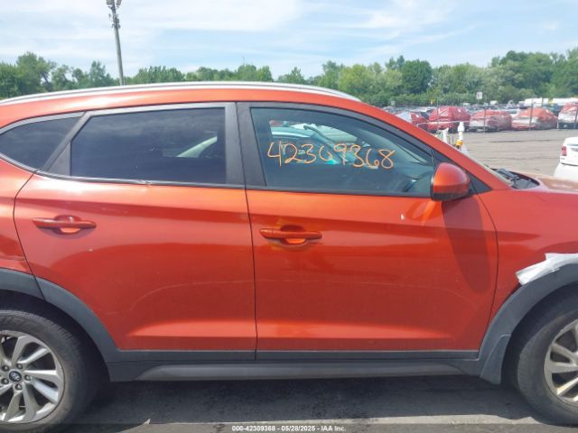 KM8J3CA43GU242682 Hyundai TUCSON SE