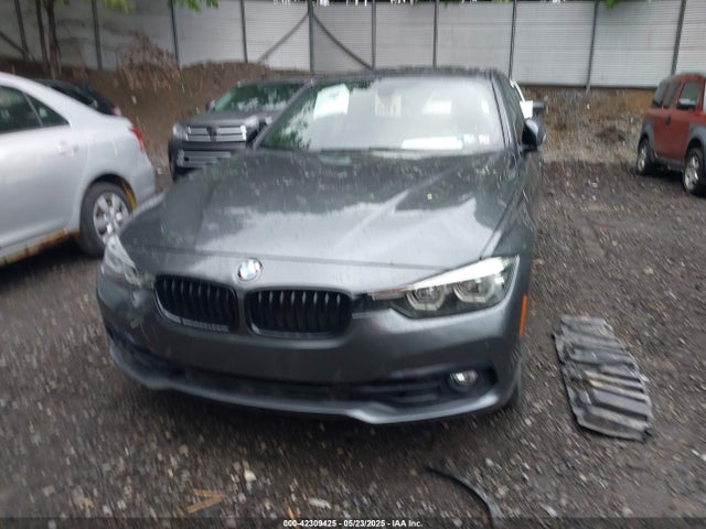 WBA8D9C58JEM34493 BMW 330i Xdrive