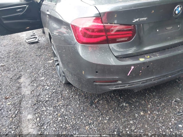 WBA8D9C58JEM34493 BMW 330i Xdrive