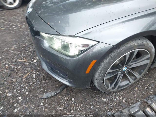 WBA8D9C58JEM34493 BMW 330i Xdrive