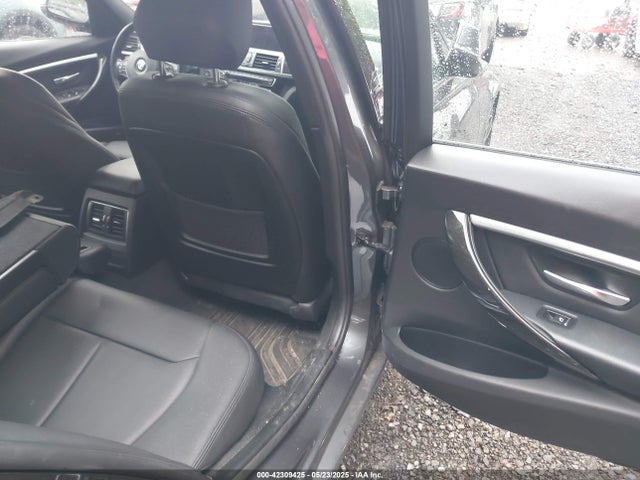 WBA8D9C58JEM34493 BMW 330i Xdrive