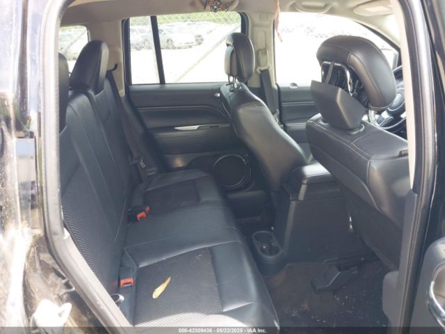1C4NJCEB8ED650886 Jeep Compass Latitude