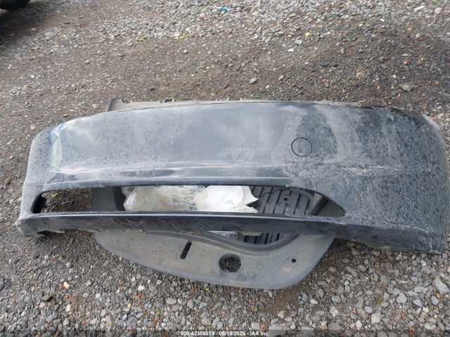 5YJ3E1EA5RF722519 Tesla 2024