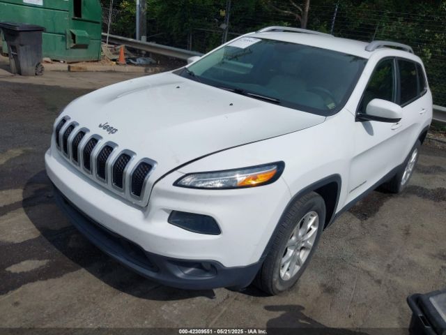 1C4PJLCB0HW642351 Jeep Cherokee Latitude Fwd