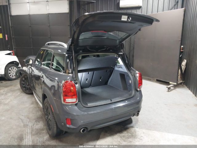 2019 MINI COUNTRYMAN WMZYT5C57K3E64051 Photo 2