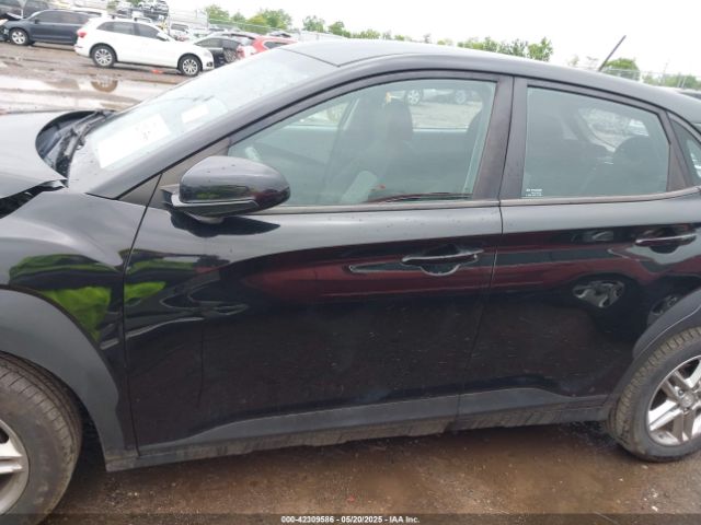 KM8K12AA9JU088898 Hyundai Kona Se