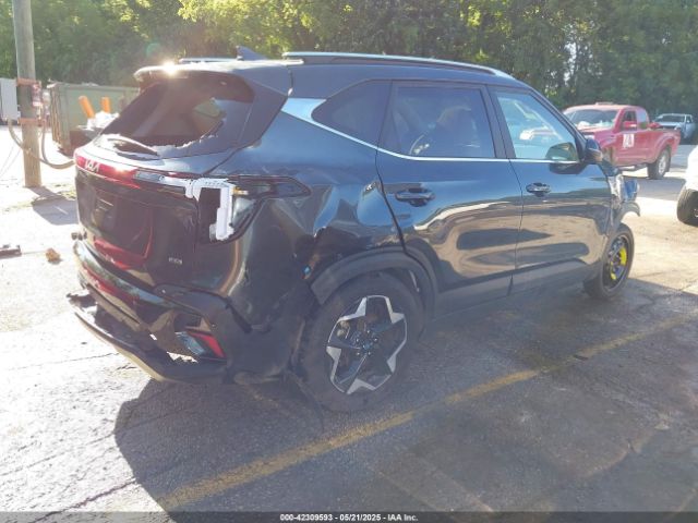 2024 KIA SELTOS KNDERCAAXR7653685 Photo 3