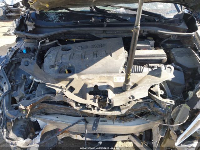 JTNKHMBX0K1016727 Toyota C-HR LE