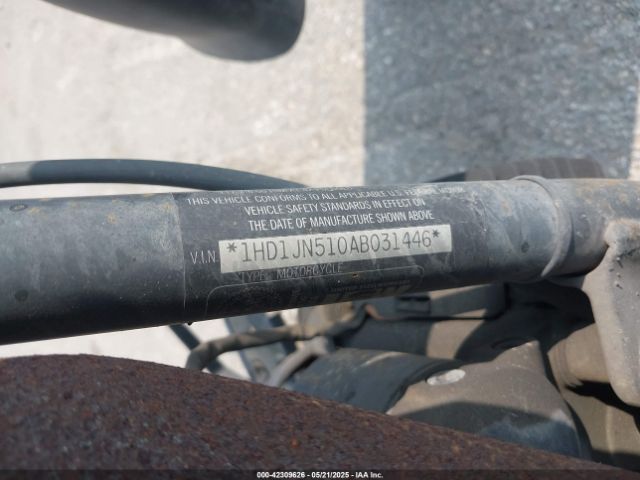2010 HARLEY-DAVIDSON FLSTFB 1HD1JN510AB031446 Photo 9