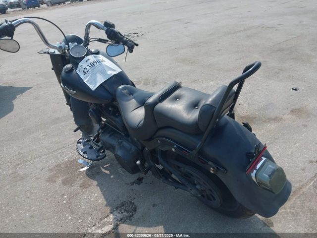 2010 HARLEY-DAVIDSON FLSTFB 1HD1JN510AB031446 Photo 2