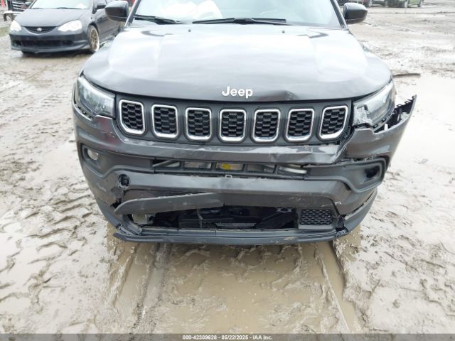 3C4NJDBNXRT121282 Jeep Compass Latitude 4x4