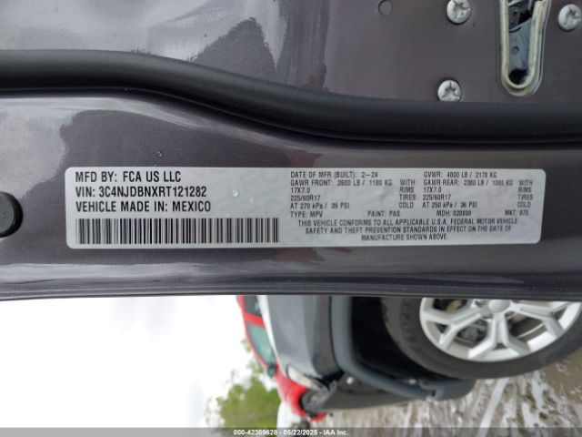 3C4NJDBNXRT121282 Jeep Compass Latitude 4x4