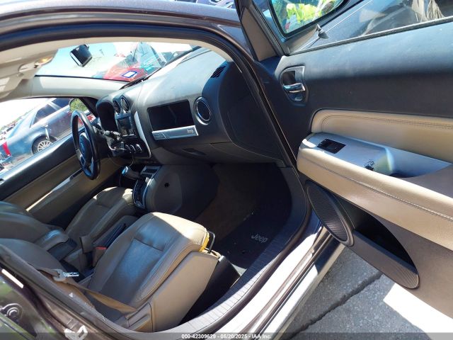 1C4NJCEA4GD720040 Jeep Compass High Altitude Edition