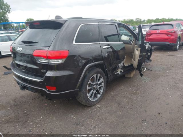 1C4RJFCG7HC800403 Jeep Grand Cherokee Overland 4x4