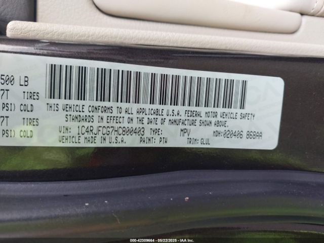 1C4RJFCG7HC800403 Jeep Grand Cherokee Overland 4x4