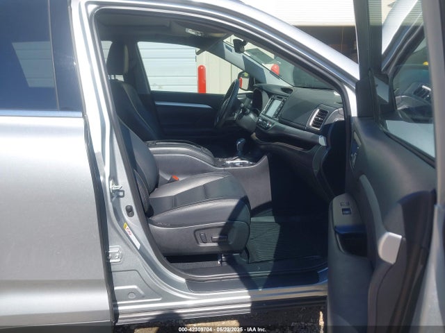 5TDKZRFHXKS333564 Toyota 2gr-fks