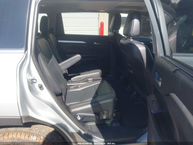 5TDKZRFHXKS333564 Toyota 2gr-fks