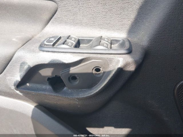 3FADP4BJ6EM186051 Ford FIESTA SE