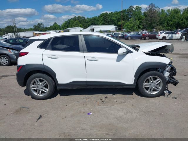 KM8K2CAB1NU825562 Hyundai Kona Se