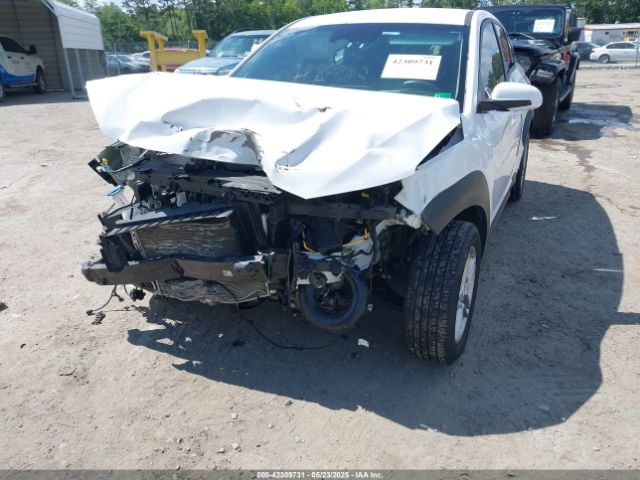 KM8K2CAB1NU825562 Hyundai Kona Se