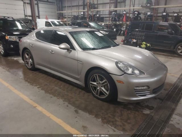 2012 PORSCHE PANAMERA WP0AB2A71CL060068 Photo 0
