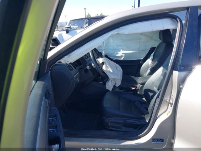 3VWD17AJ6FM403840 Volkswagen 2015