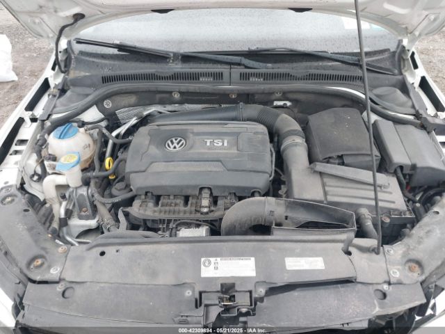 3VWD17AJ5EM417940 Volkswagen Jetta 1.8t Se