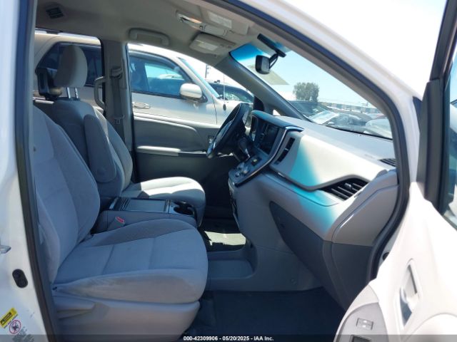 5TDKK3DC3FS553918 Toyota Sienna Le 8 Passenger
