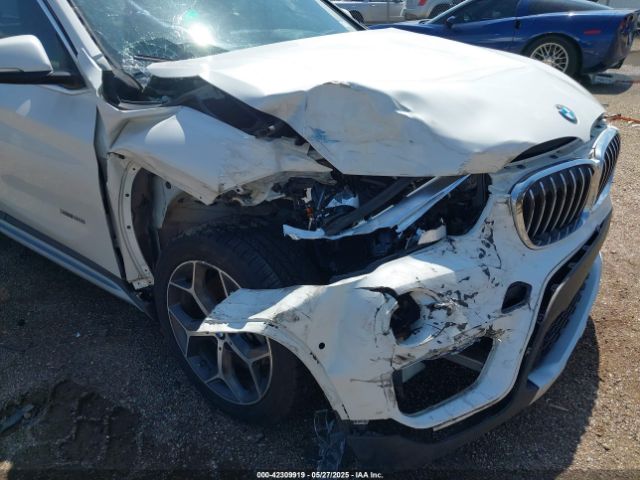 2017 BMW X1 WBXHT3C33H5F76719 Photo 5