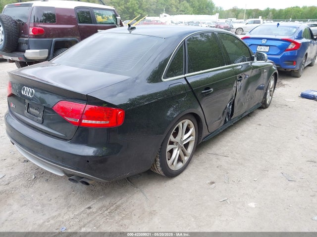 2011 AUDI S4 WAUBGAFL7BA079009 Photo 3