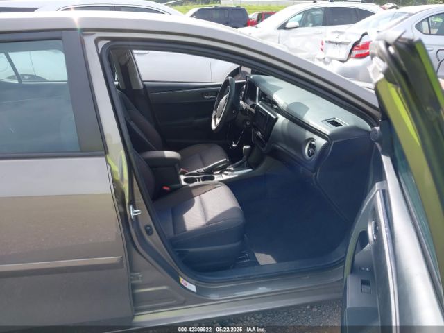 2T1BURHE0JC118641 Toyota COROLLA LE