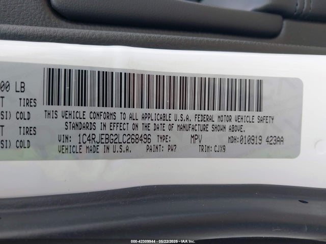1C4RJEBG2LC268496 Jeep Grand Cherokee Limited 4x2