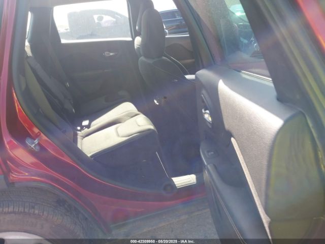 1C4PJLAB8EW155512 Jeep Cherokee Sport