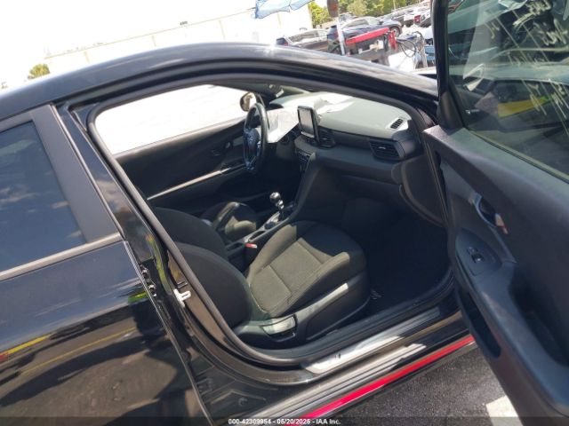 2019 HYUNDAI VELOSTER KMHT36AH6KU003049 Photo 4
