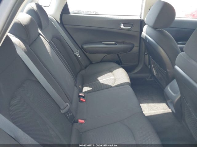 5XXGT4L32KG345423 KIA Optima Lx