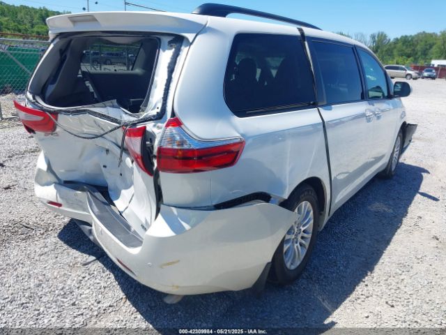 5TDYK3DC6FS652923 Toyota Sienna Xle Premium 8 Passenger